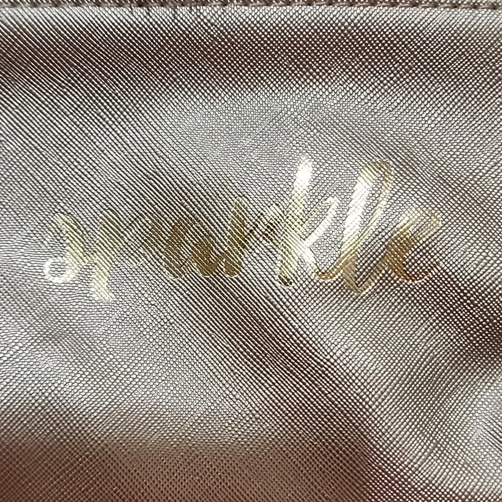 Makeup bag - Picture 2 of 4